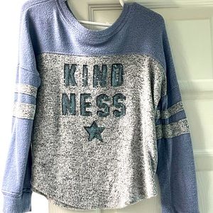 Rumi+ Ryder girls size xs, kindness written with sequins. Soft material